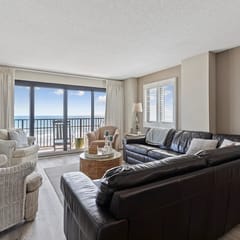 Oceanfront Luxury 3BR/2BA  End Unit with Pool, Fitness Room and Hot Tubs.
