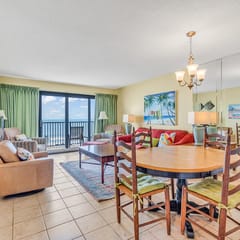Oceanfront 3BR Condo l Springs Towers l Pool l