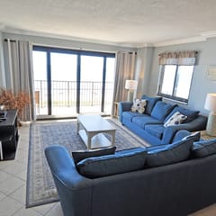 Oceanfront Springs Towers 406 3BR/2BA Condo With Pool, Hot Tub and More!