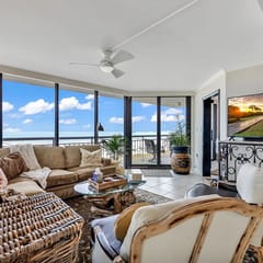 Luxury 3BR Condo at Shoreham Towers II: Oceanfront