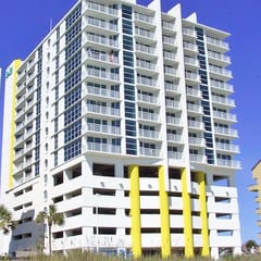 Oceanfront  Seaside Resort 1403 3BR/3BA. Resort Amenities with Amazing views