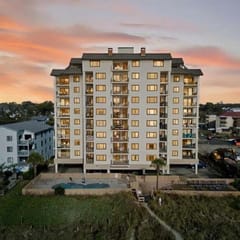 Xanadu III l Ocean front l 1BR Condo l Pool