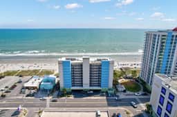 Oceanfront 3BR/2BA Condo! Walk to Beach Bars, Restaurants, grocery and more! - Image 2