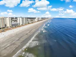 Verandas 305- Oceanfront 3BR Condo-Oceanfront Pool- Walk to Main Street - Image 5