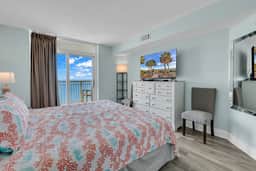 Baywatch Resort l 3BR l Top Floor l Resort Pools - Image 5