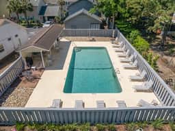 Private Home l 5 min Walk to Beach l 3BR l Pool - Image 2