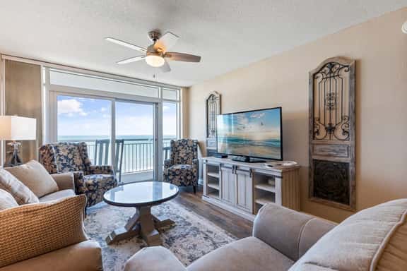 3BR Oceanfront Condo: Resort Amenities, with 3 Pools, Hot Tub, & More! - Image 1