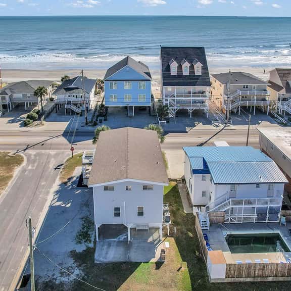 Ocean View l 7BR Home l Second Row l Sleeps 16 - Image 1