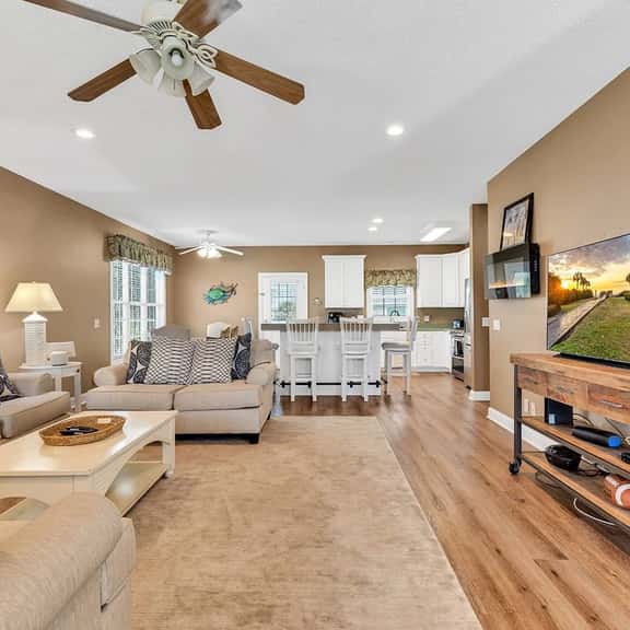 Spacious 4BR Cherry Grove Home with Pool - Image 1