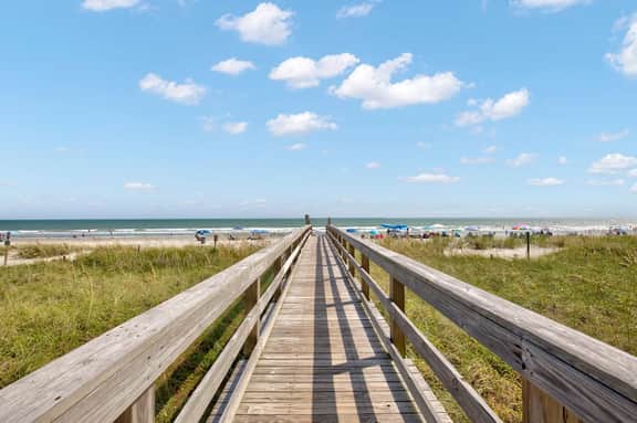 Oceanfront 3BR/2BA Condo! Walk to Beach Bars, Restaurants, grocery and more! - Image 4