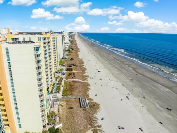 Verandas 305- Oceanfront 3BR Condo-Oceanfront Pool- Walk to Main Street - Image 4