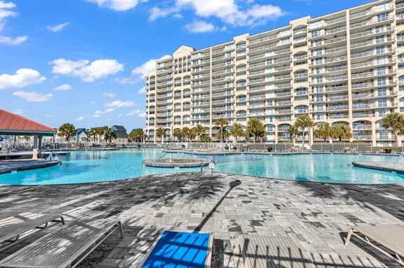 Yacht Club Villas l Barefoot Towers l ICW - Image 3