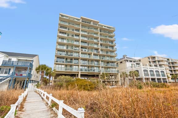 Luxury Oceanfront 5BR Condo l Windy Hill l Pool - Image 5