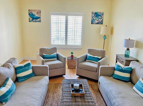 Oceanview l 3BR l Sleeps 8 l Ocean Views - Image 1